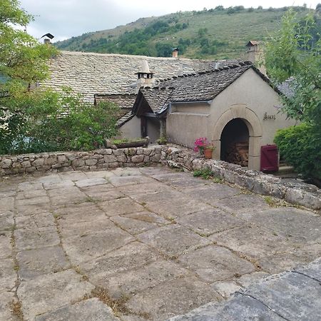 Gite En Cevennes Le Pont De Montvert Sud Mont Lozere Exteriör bild